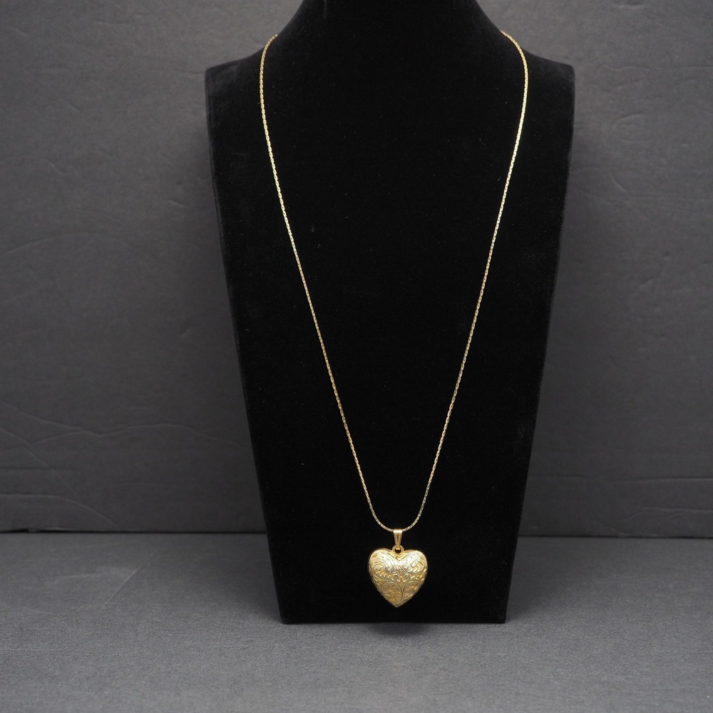 Vintage Necklace Puffy Heart Gold Tone Engraved Floral Scroll